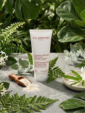 NEW Clarins Exfoliating Body Scrub for Smooth Skin